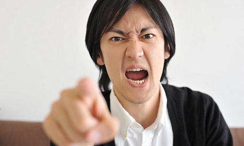 保証人でないのに家族の借金の返済をせまられたら